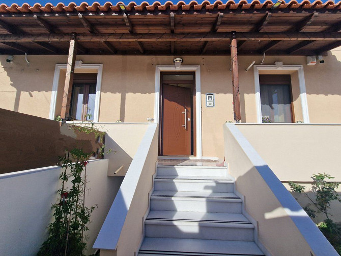 Дом у моря в Лутракион-Перахора-Айи-Теодори площадь 100м² 1 эт. Лутракион-Перахора-Айи-Теодори - изображение 2